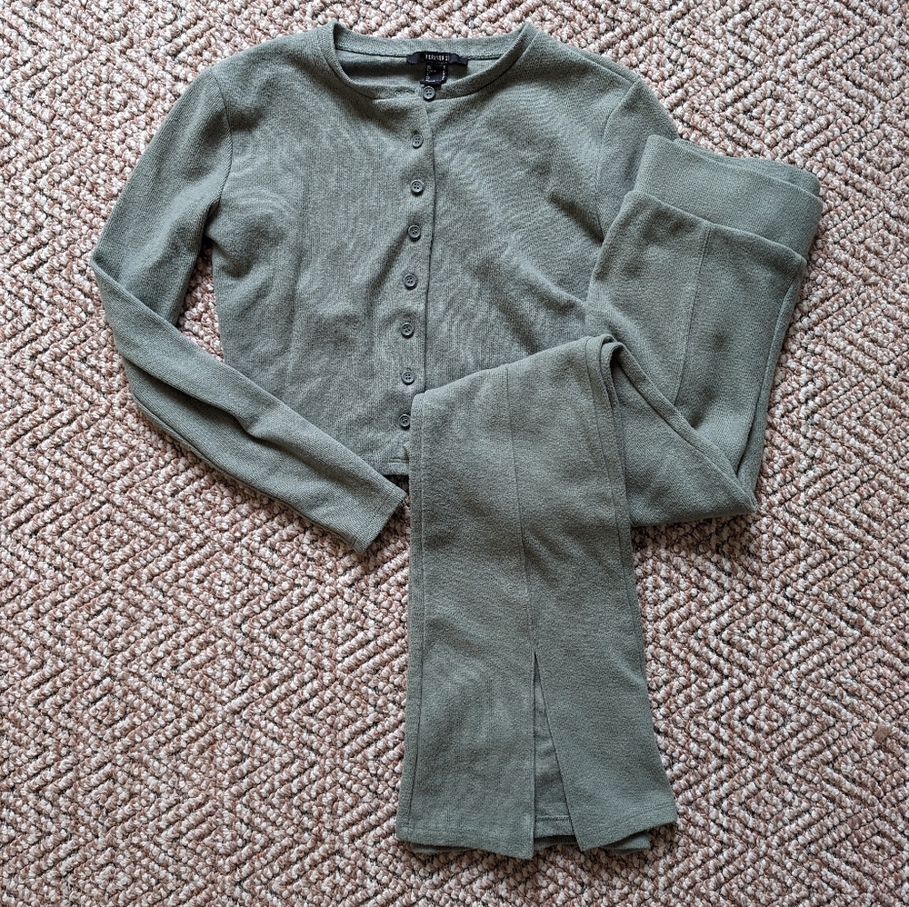 Forever21 Green Knit Set Size Small